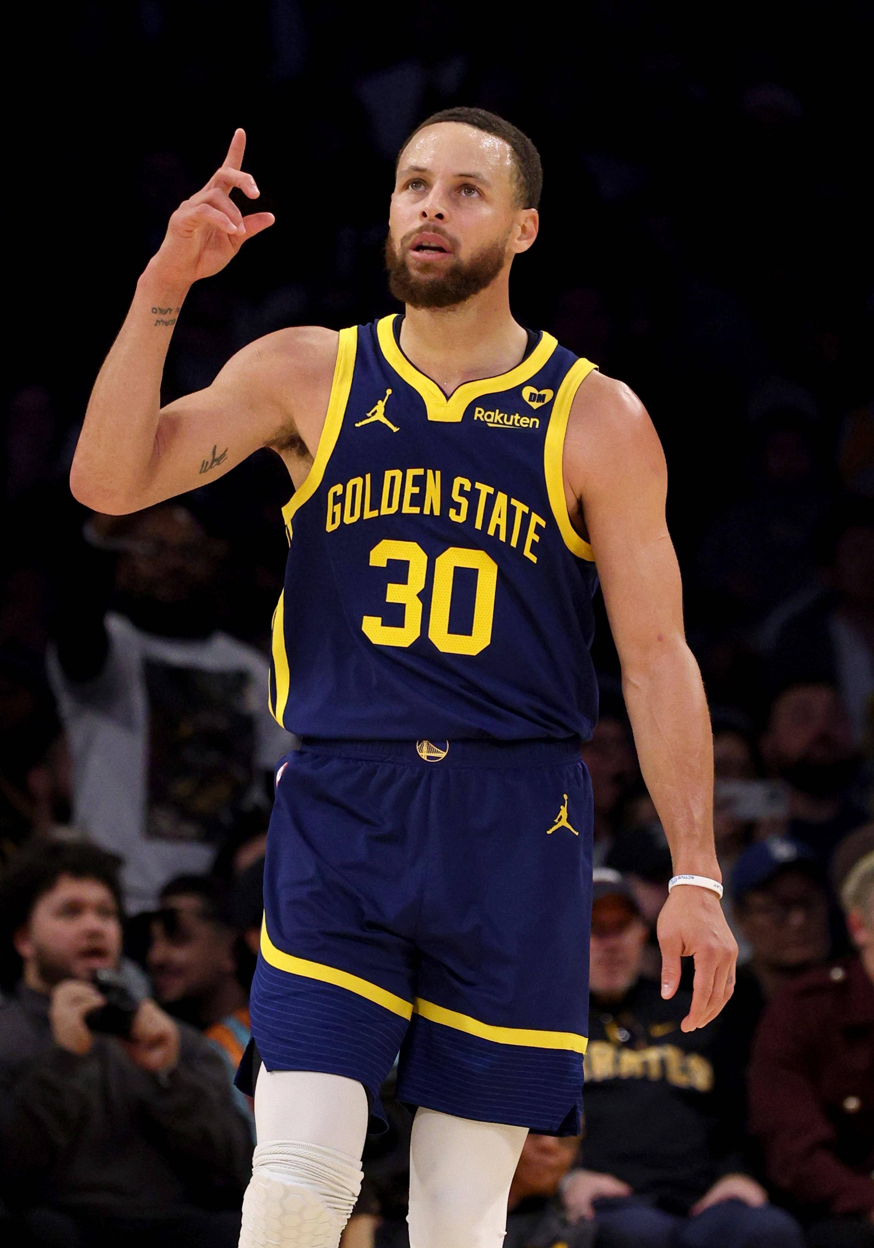 比赛一开始 比赛一开始