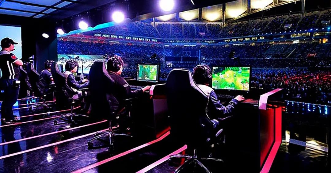 的俱乐部之 的俱乐部之