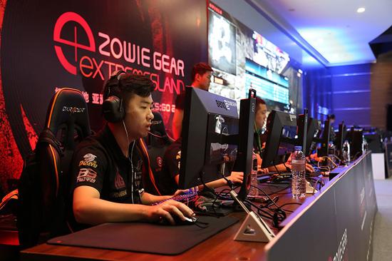 我可以帮你 我可以帮你